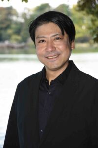 東　正実