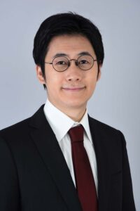 平松　亨介