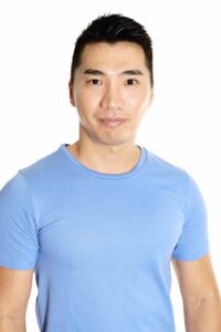 加藤　泰人
