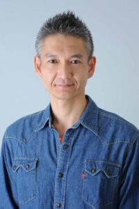 小倉　輝一