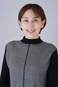 鶴田　まや